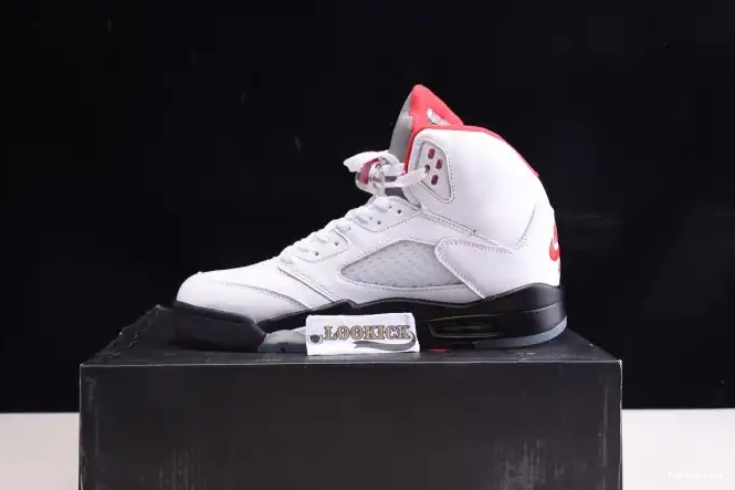HYPE Tongue 5 DA1911-102 Jordan Retro Red (2020) Air Silver Fire 0418